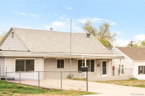 $445,000 | 2169 West Warren Avenue, Englewood, CO 80110