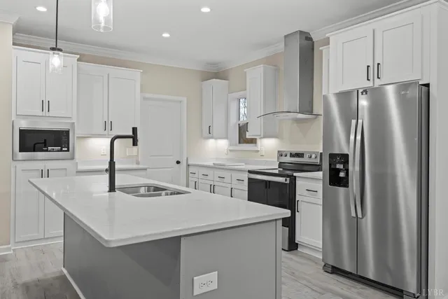 a bathroom with a tub