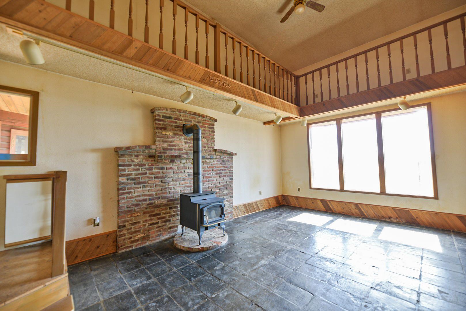 16902 North Hardesty Road Colbert, WA 99005 - Photo 2 of 41