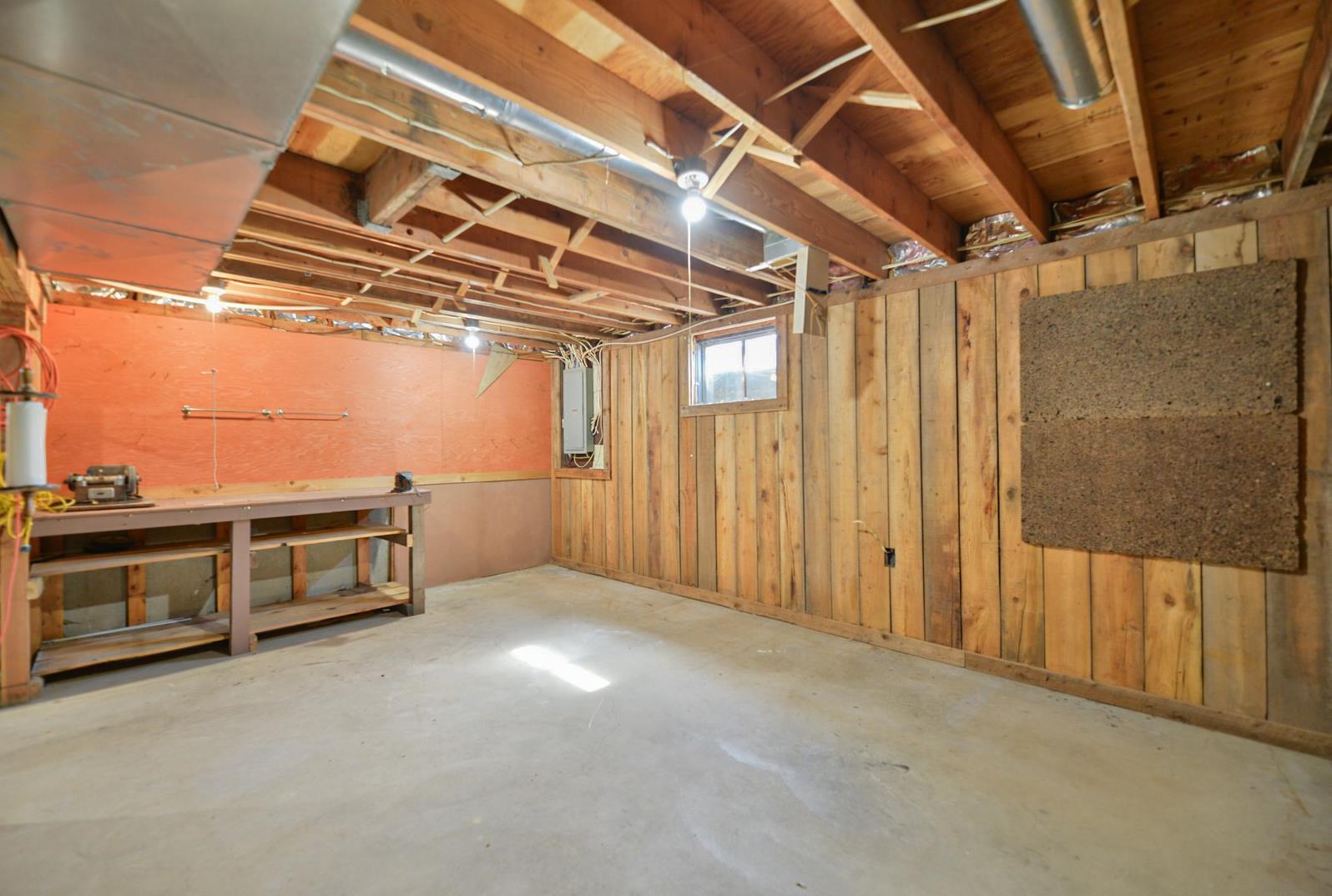 16902 North Hardesty Road Colbert, WA 99005 - Photo 18 of 41