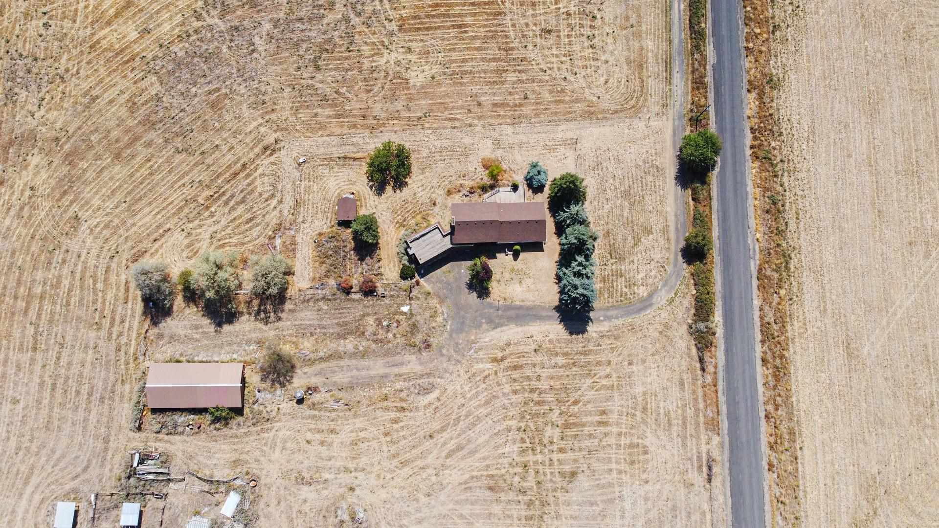 16902 North Hardesty Road Colbert, WA 99005 - Photo 27 of 41