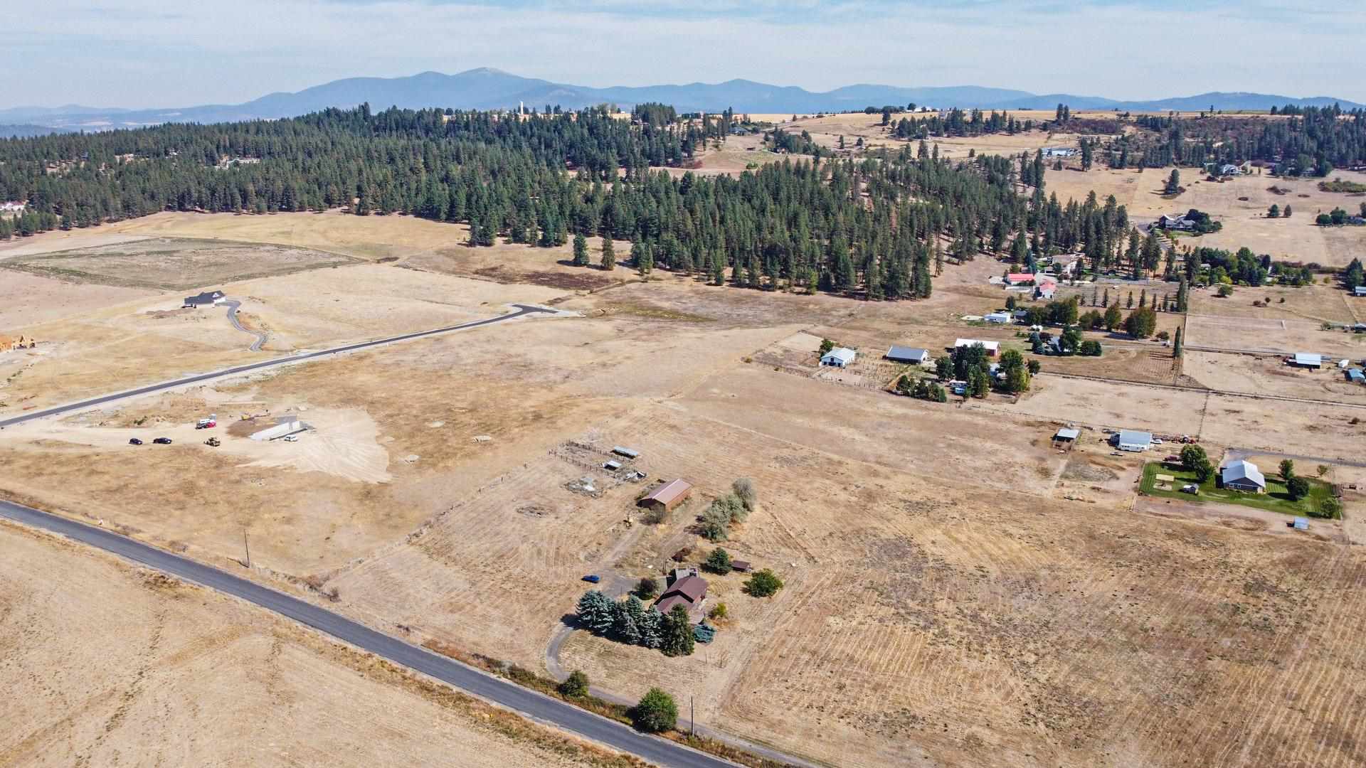 16902 North Hardesty Road Colbert, WA 99005 - Photo 31 of 41