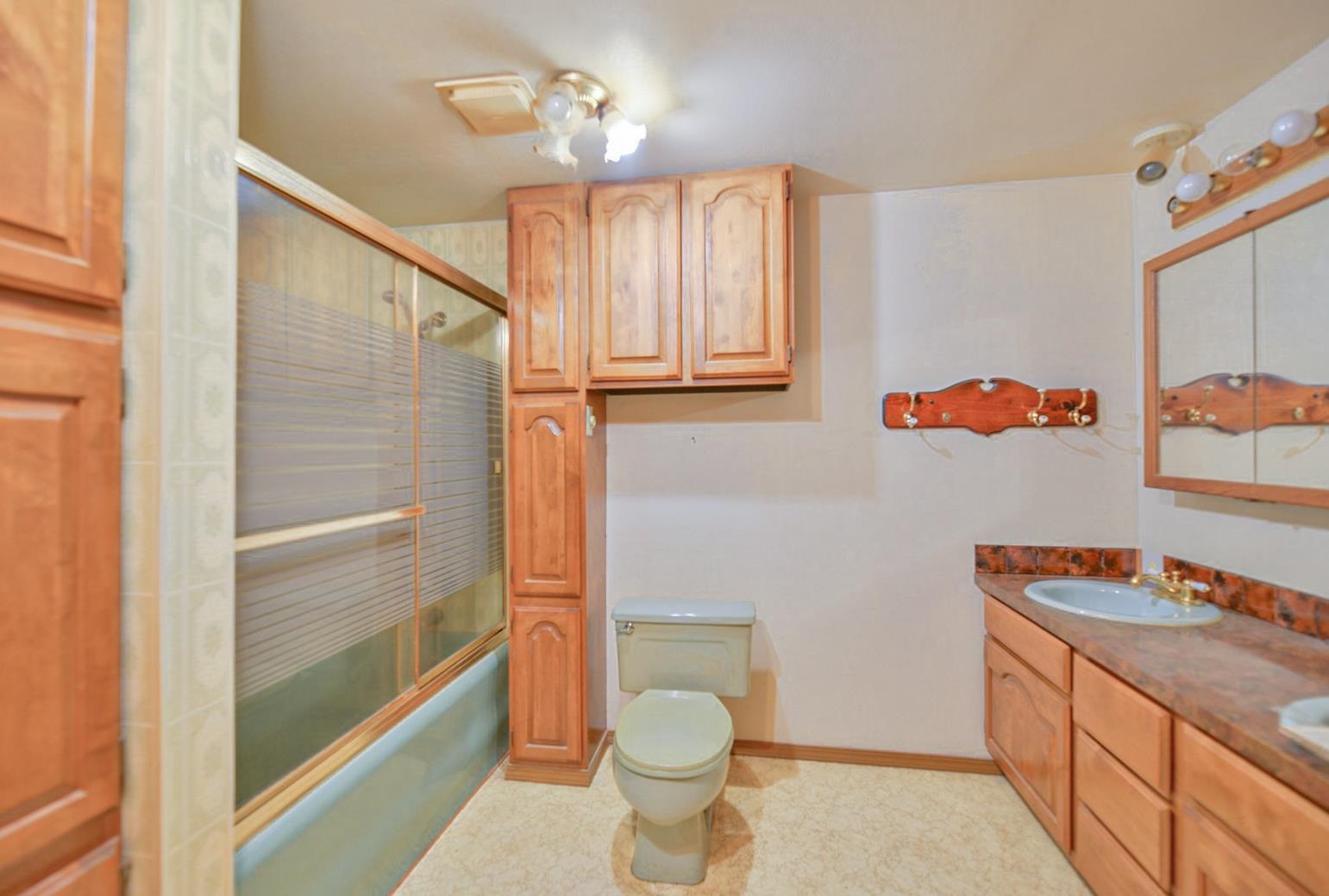 16902 North Hardesty Road Colbert, WA 99005 - Photo 7 of 41