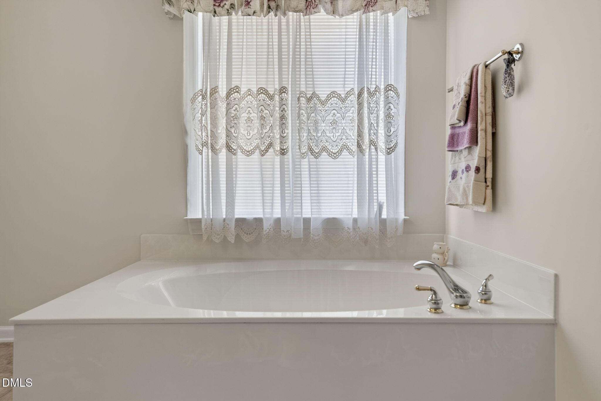 7733 Silver View Lane Raleigh, NC 27613 - Photo 60 of 66