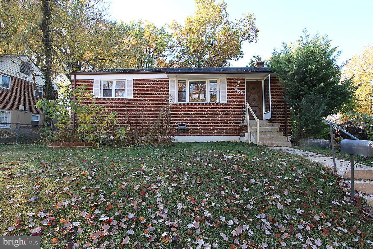 2818 Harris Avenue Silver Spring, MD 20902 - Photo 1 of 30 Exterior (Front)