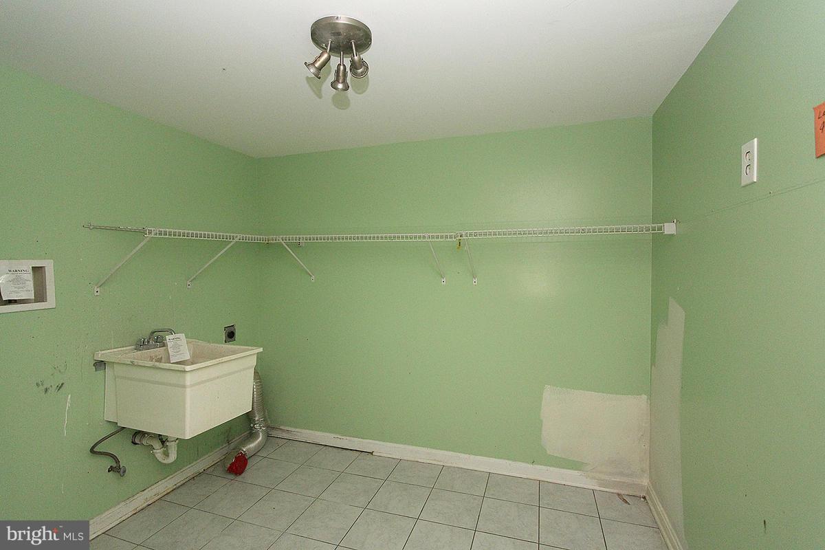 2818 Harris Avenue Silver Spring, MD 20902 - Photo 26 of 30 Interior (General)