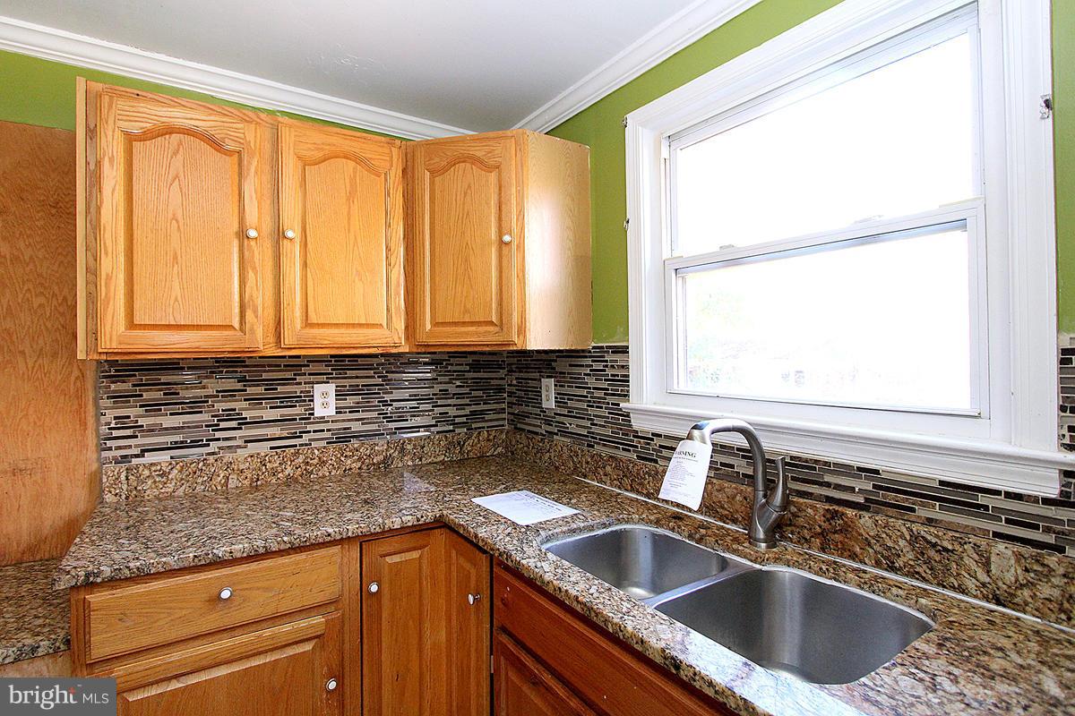 2818 Harris Avenue Silver Spring, MD 20902 - Photo 8 of 30 Kitchen