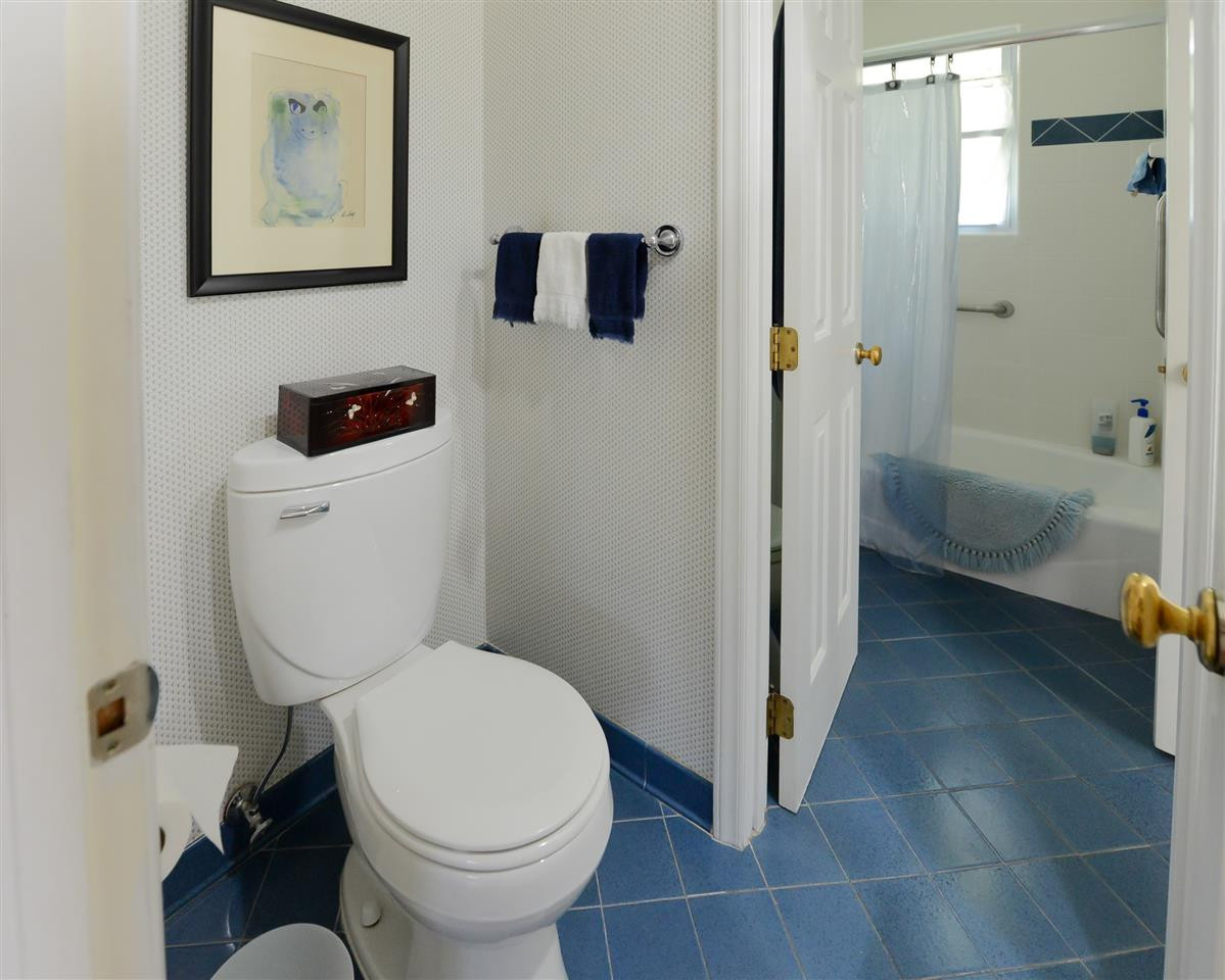3426 Bradley Place Raleigh, NC 27607 - Photo 9 of 16 Photo 9