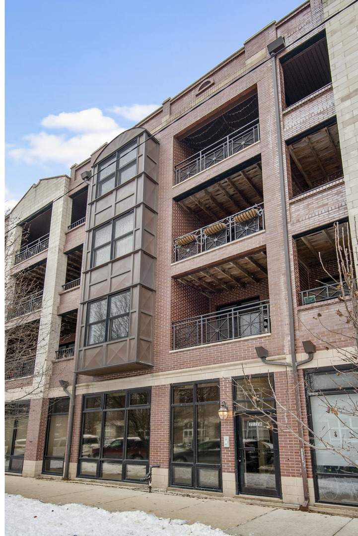 2118 West Rice Street, Unit 1 Chicago, IL 60622 - Photo 1 of 8 Gallery Image 1