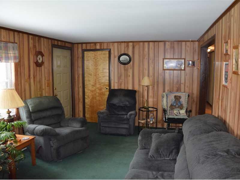 5 Ridgeway Court Houlton, ME 04730 - Photo 7 of 13 Interior Space/Layout.