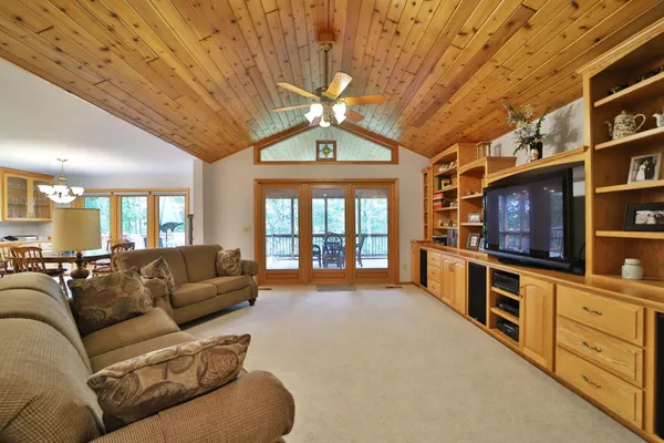 $849,900 | 23319 Maple Shores Road, Deerwood, MN 56444