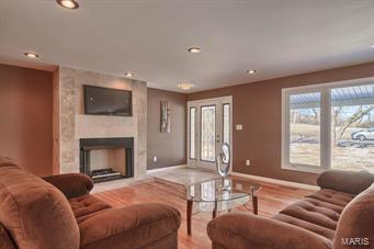 12574 Fee Fee Road St. Louis, MO 63146 - Photo 18 of 43 Gallery Image 18