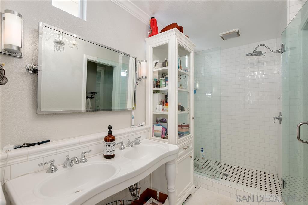 1674 Avery Road San Marcos, CA 92078 - Photo 12 of 19 Gallery Image 12