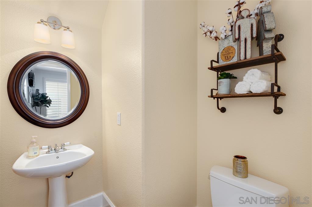 1674 Avery Road San Marcos, CA 92078 - Photo 16 of 19 Gallery Image 16