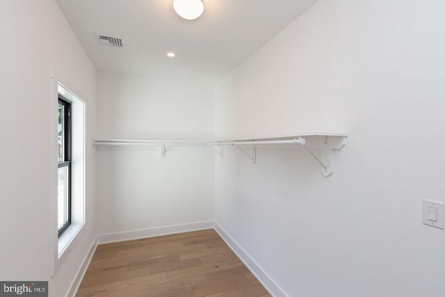 $1,200,000 | 984 Henry Avenue, Wayne, PA 19087