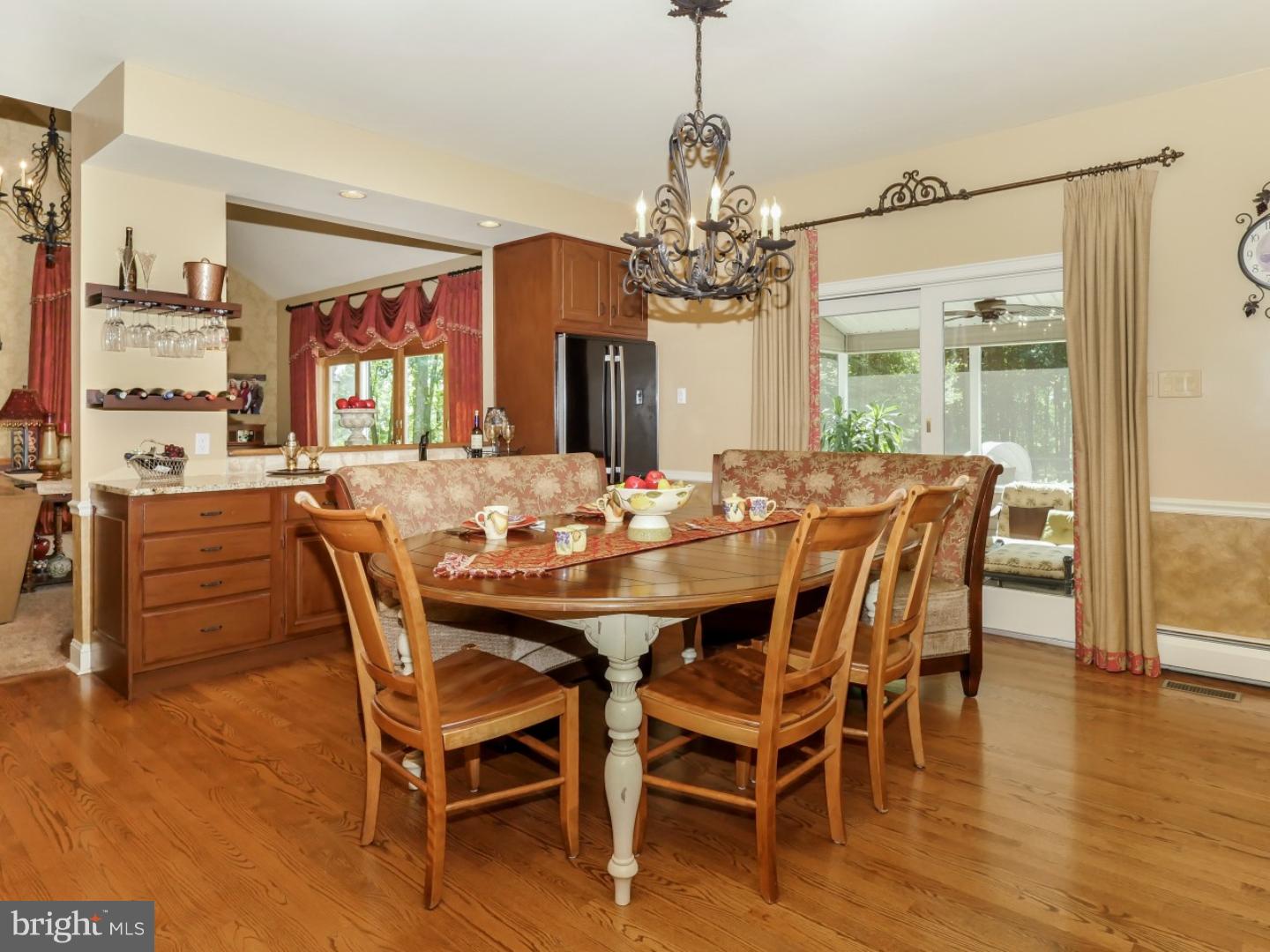 180 Twining Bridge Road Newtown, PA 18940 - Photo 7 of 25 Breakfast Room