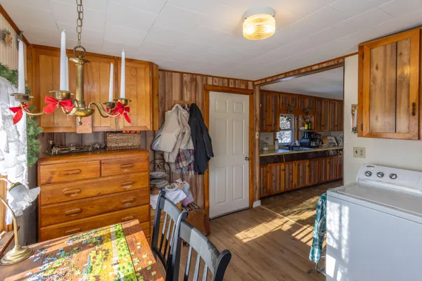 $399,000 | 27 Lawrence Avenue, Thomaston, ME 04861
