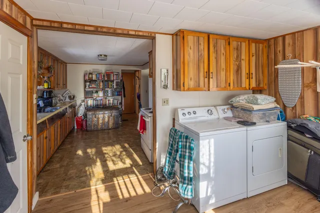 $399,000 | 27 Lawrence Avenue, Thomaston, ME 04861