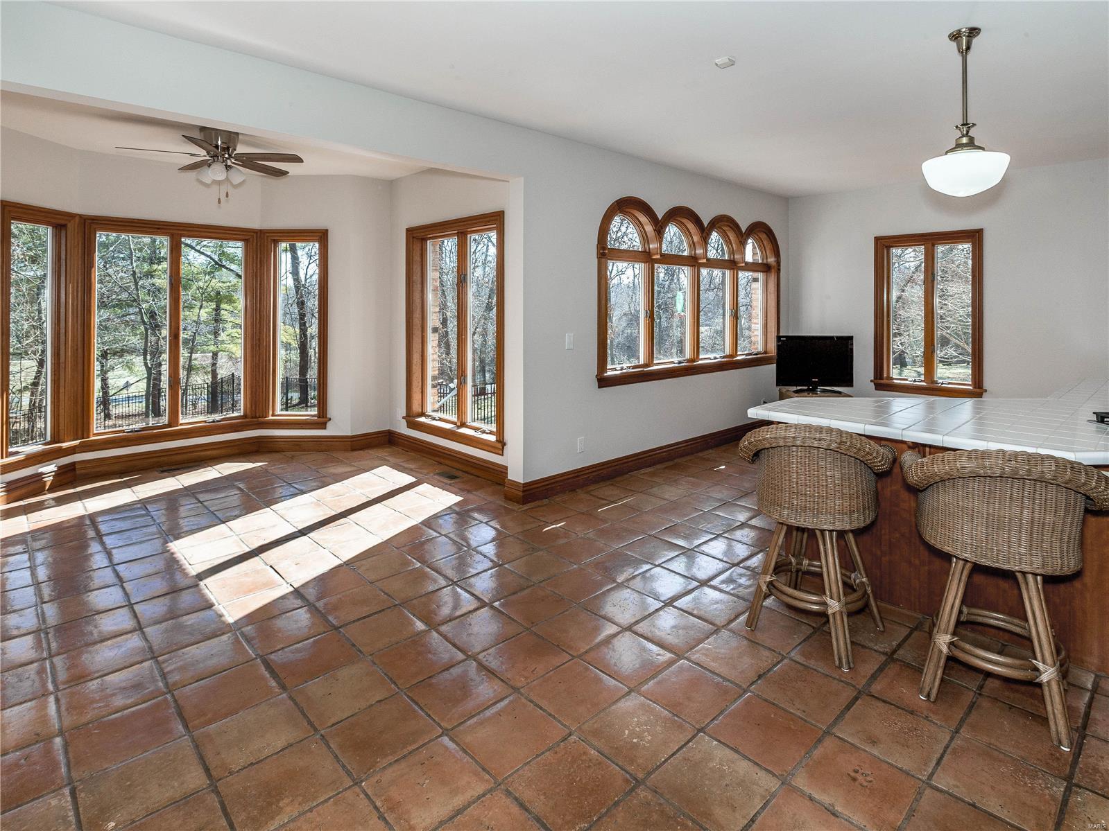 5501 Old Poag Road Edwardsville, IL 62025 - Photo 12 of 80