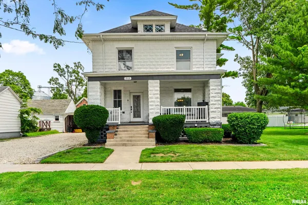 $149,900 | 219 West Thomas Street, Toulon, IL 61483