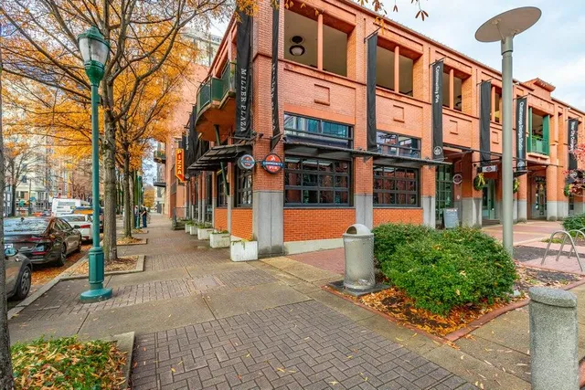 $699,000 | 117 East 7th Street, Unit 807B, Chattanooga, TN 37402