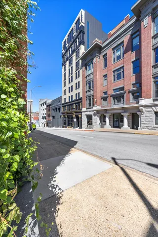 $699,000 | 117 East 7th Street, Unit 807B, Chattanooga, TN 37402