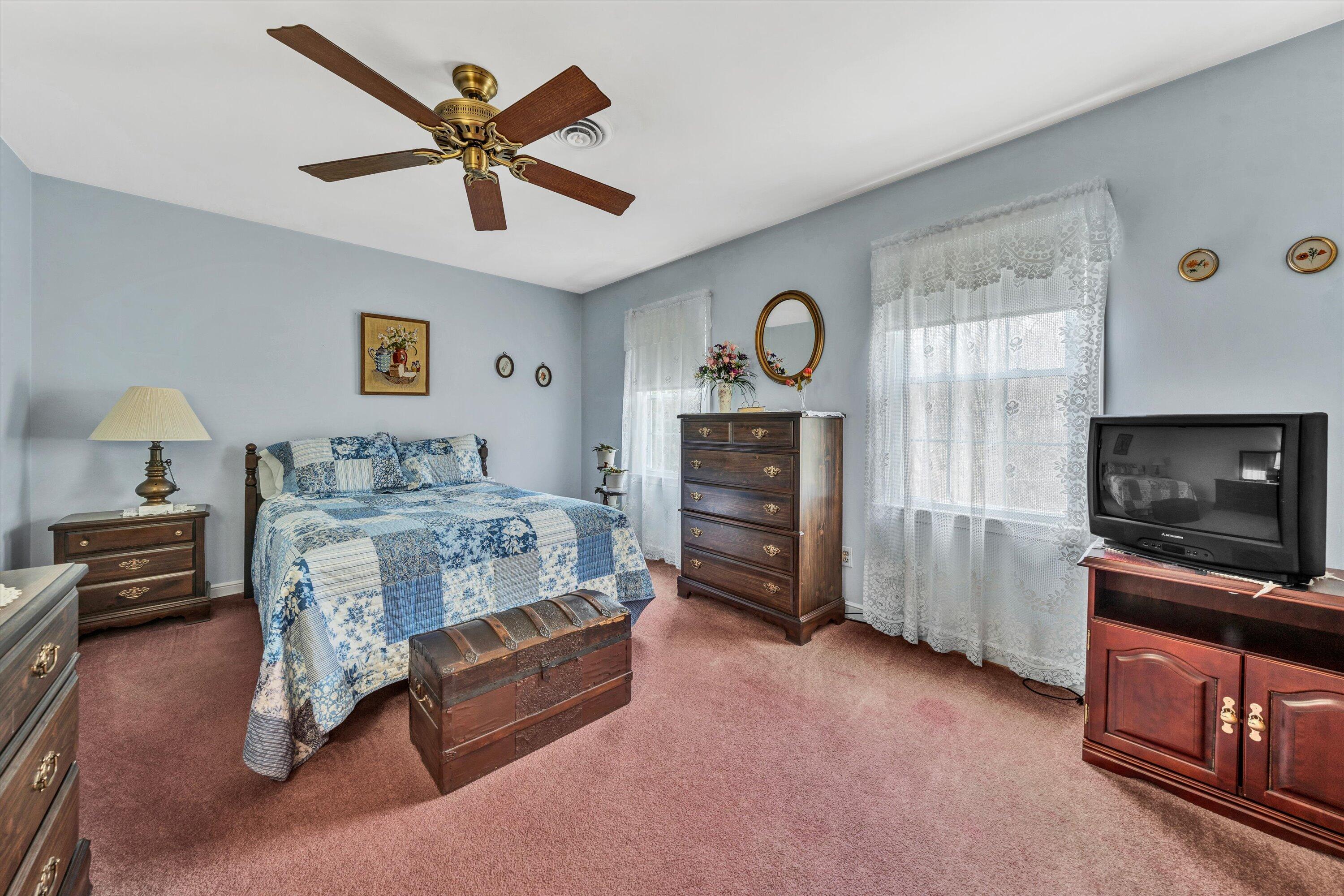 3252 Longhorn Road Roanoke, VA 24018 - Photo 23 of 36 23-032820240103