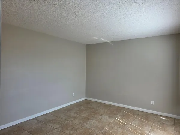 $1,650 | 5282 Southeast 43rd Trace, Okeechobee, FL 34974