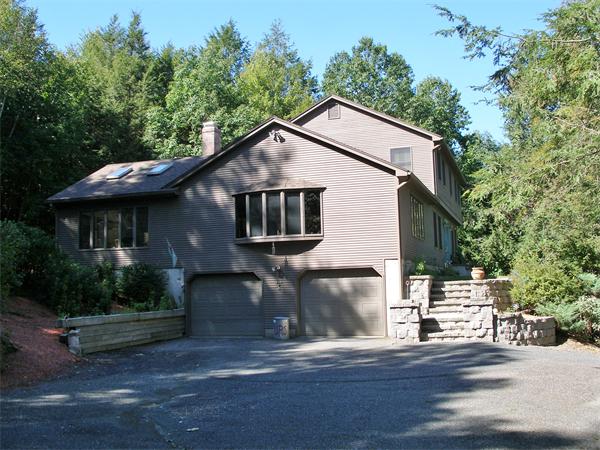 76 Wyben Road Westfield, MA 01085 - Photo 2 of 9