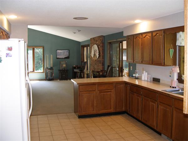 76 Wyben Road Westfield, MA 01085 - Photo 7 of 9