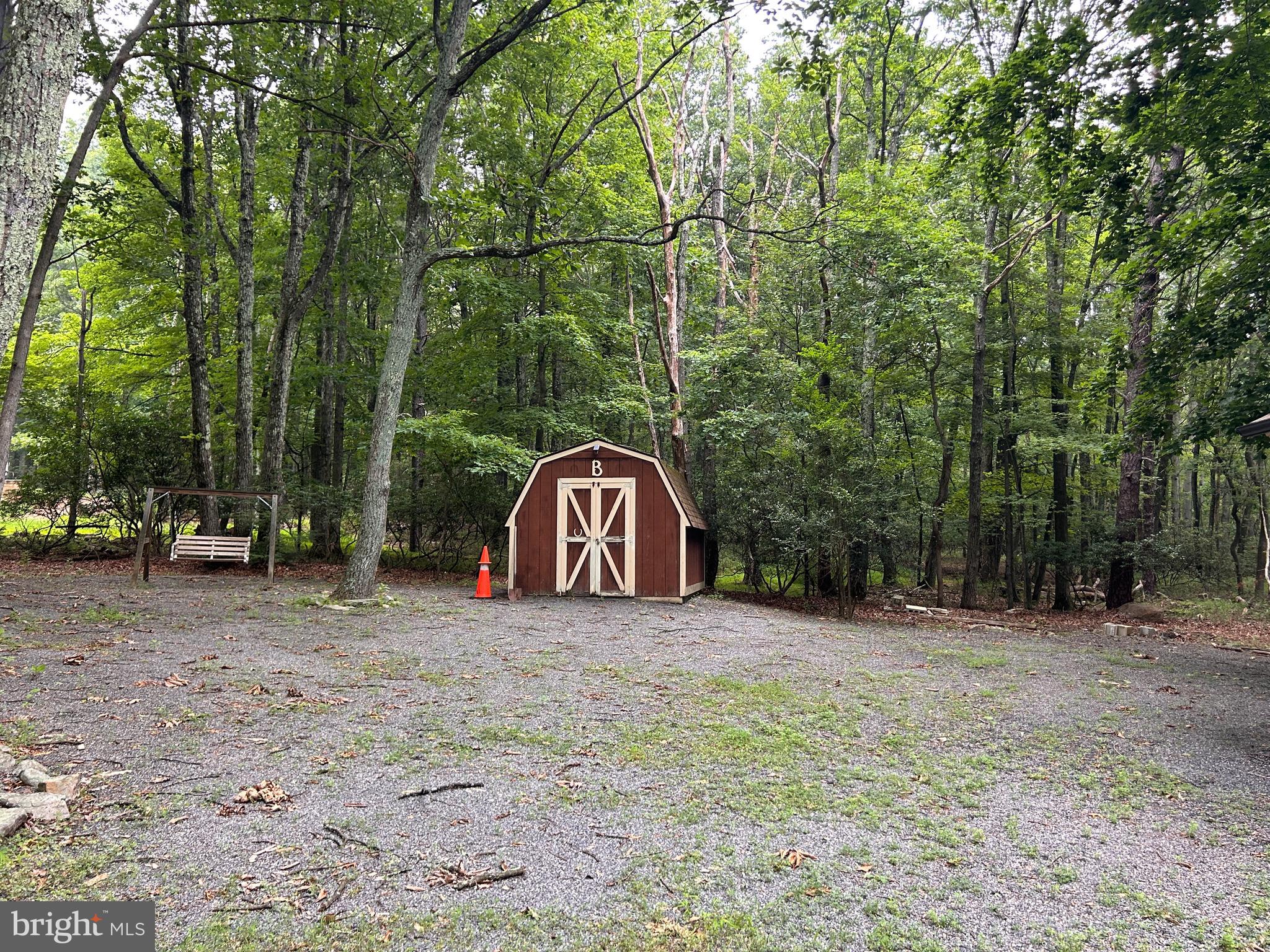 1507 Upper Valley Road Effort, PA 18330 - Photo 15 of 15 Gallery Image 15