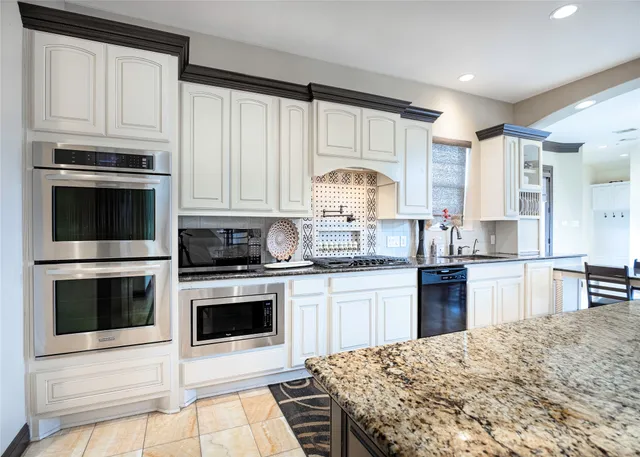 $7,000 | 25207 Springwood Lake Drive, Katy, TX 77494