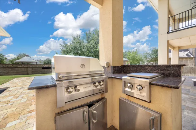 $7,000 | 25207 Springwood Lake Drive, Katy, TX 77494