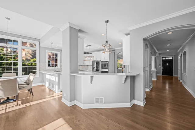 $1,895,000 | 3081 Saratoga Lane, Glenview, IL 60026