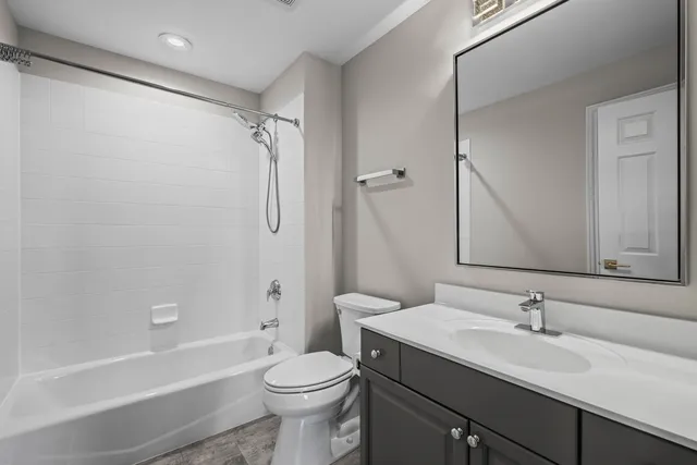 $1,895,000 | 3081 Saratoga Lane, Glenview, IL 60026