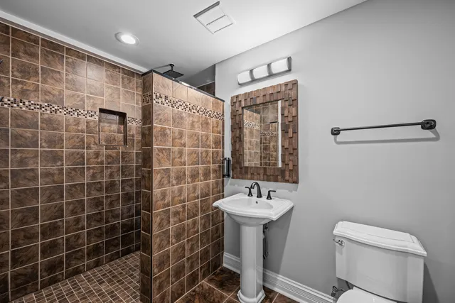 $1,895,000 | 3081 Saratoga Lane, Glenview, IL 60026