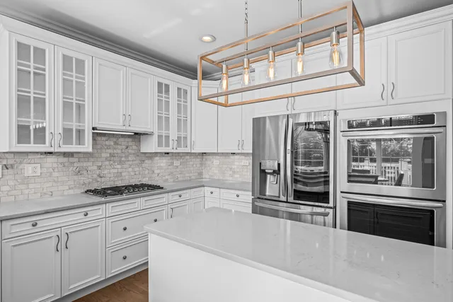 $1,895,000 | 3081 Saratoga Lane, Glenview, IL 60026