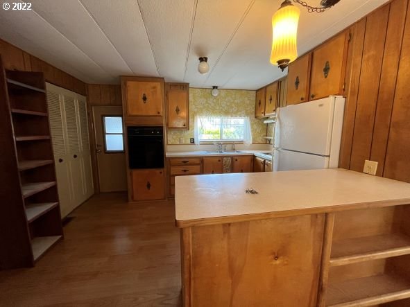 425 Rugh Lane Lakeside, OR 97449 - Photo 15 of 31 Gallery Image 15