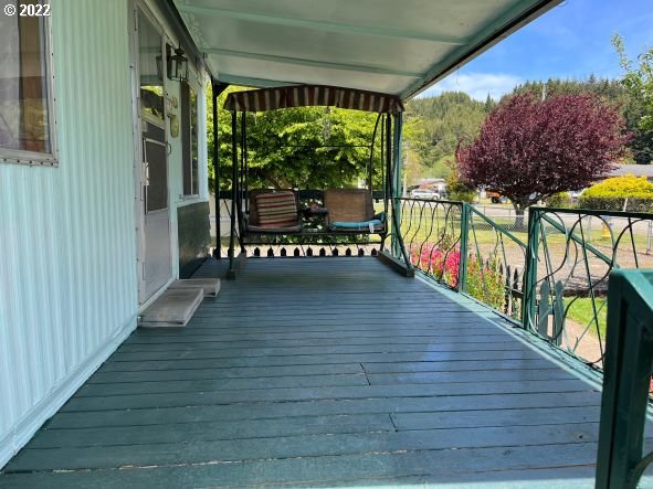 425 Rugh Lane Lakeside, OR 97449 - Photo 28 of 31 Gallery Image 28
