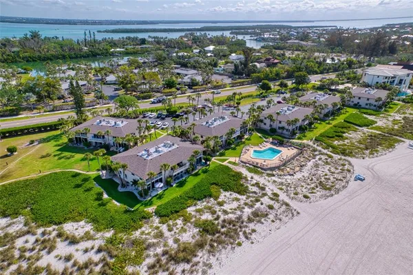 $675,000 | 6701 Gulf Of Mexico Drive, Unit 332, Longboat Key, FL 34228