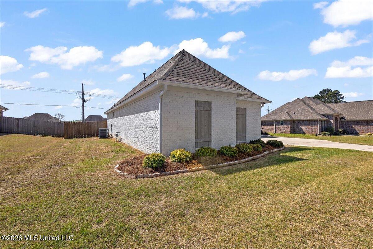304 Buckhead Drive Madison, MS 39110 - Photo 4 of 27 04-AHTP_5724