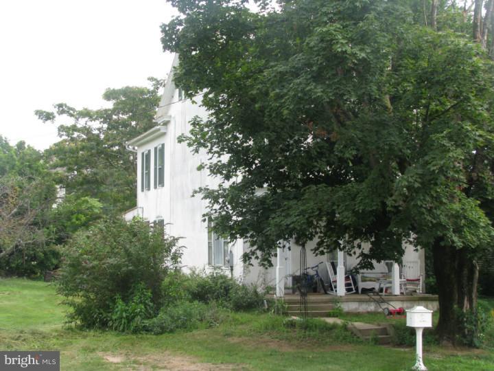 359 Congo-Niantic Road Barto, PA 19504 - Photo 2 of 10 Gallery Image 2