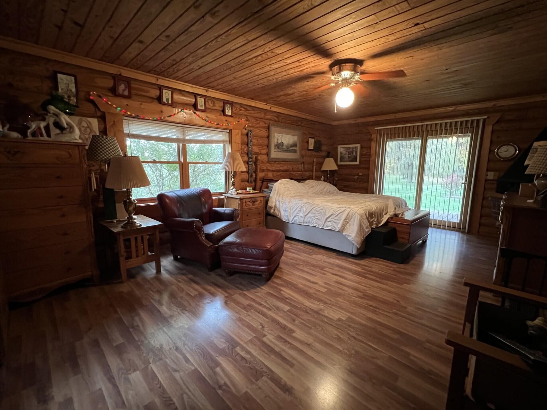 Condit Rd Bdrm