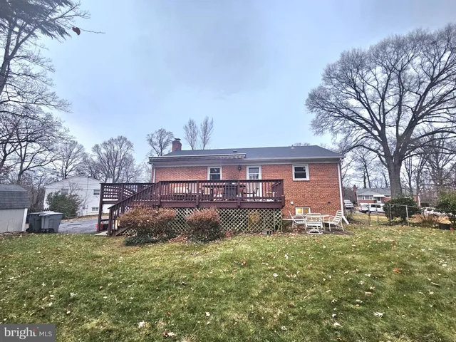 $1,350 | 3220 Alice Court, Falls Church, VA 22042