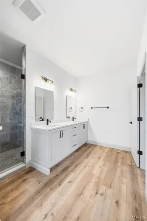 $489,900 | 102 Oak Hall Road, Jonesburg, MO 63351