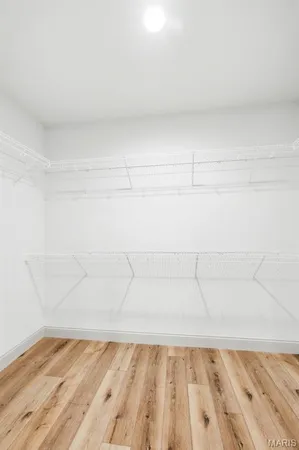 $489,900 | 102 Oak Hall Road, Jonesburg, MO 63351