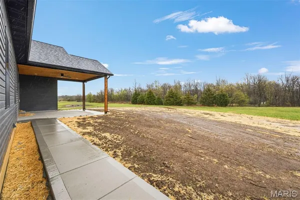 $489,900 | 102 Oak Hall Road, Jonesburg, MO 63351