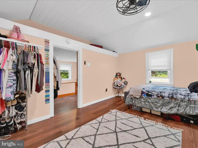 $228,500 | 11 Fir Road, Pottsville, PA 17901