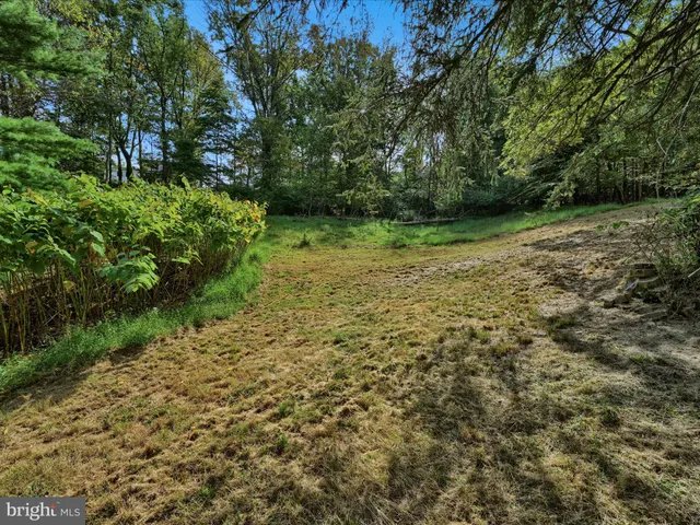 $228,500 | 11 Fir Road, Pottsville, PA 17901