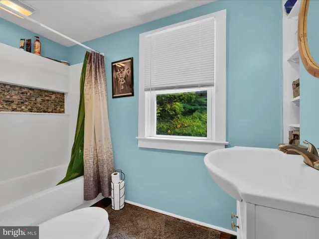 $228,500 | 11 Fir Road, Pottsville, PA 17901